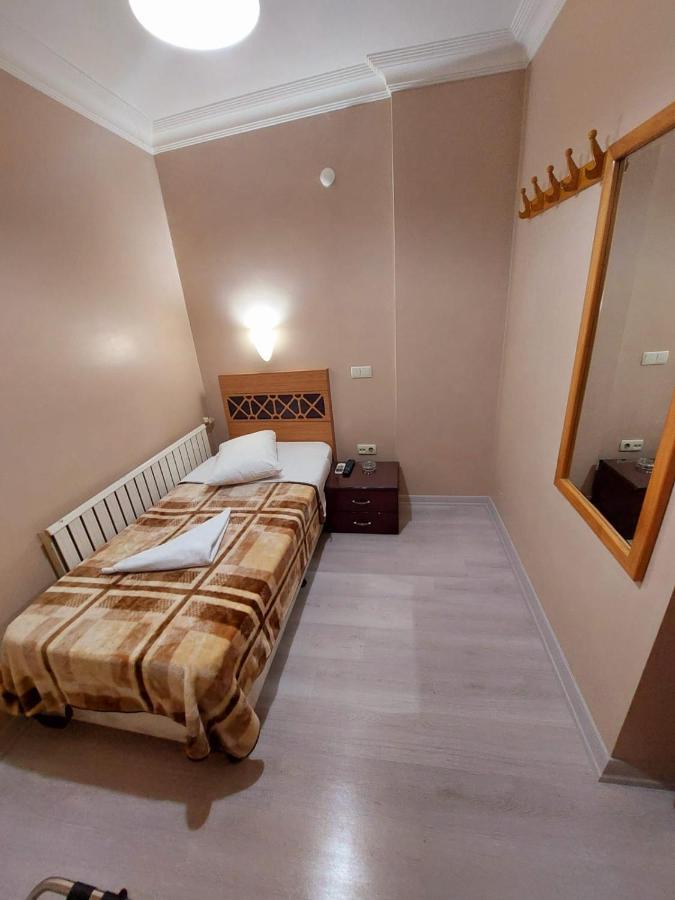 Otel Uemit Istanbul Eksteriør billede